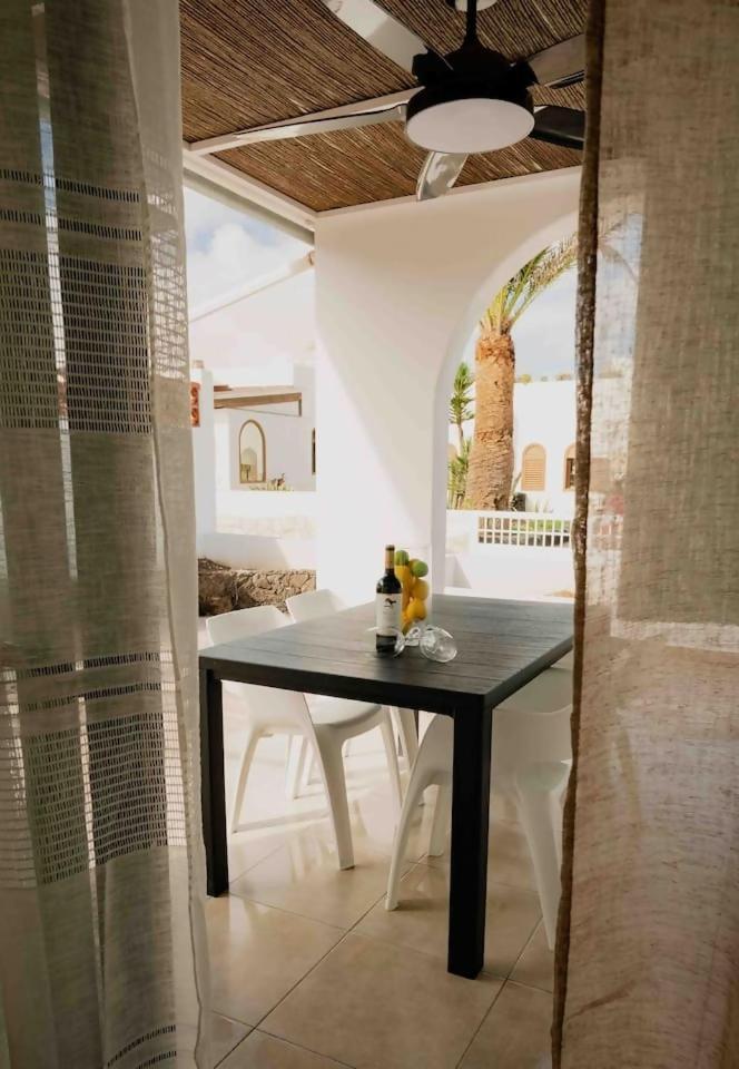 Villa Aloha Jacuzzi Y Vistas Al Mar Corralejo Extérieur photo